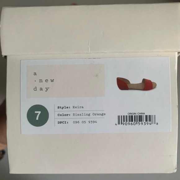 NEW A New Day Sandals Sizzling Orange/Keira Size 7 - Picture 8 of 9